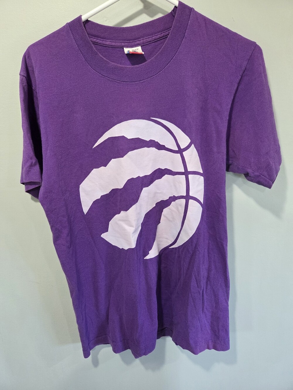 Vintage Toronto Raptors Single Stitch Shirt Medium
